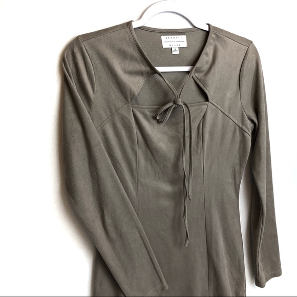 📦 Kendall & Kylie | Faux Suede Long Sleeve Dress - Picture 4 of 8